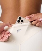 Short The No-Seam PureLuxe TLC 4" Mujer Bone