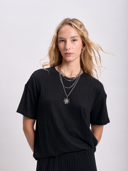 Remera oversize lanilla Negro