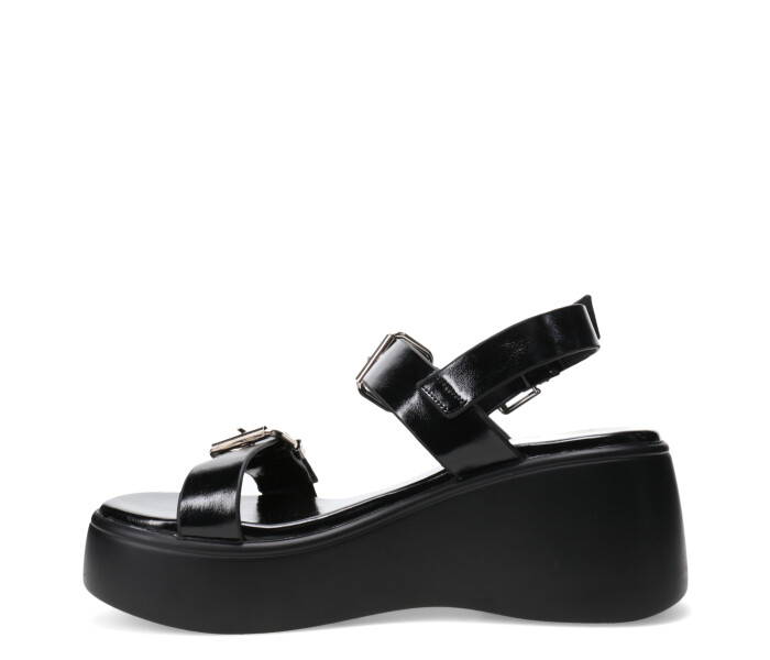 Sandalia CAIRS con tachas Black