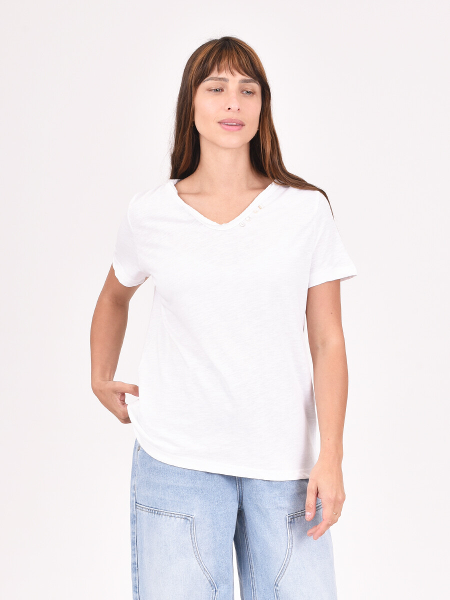REMERA ASIAS - BLANCO 