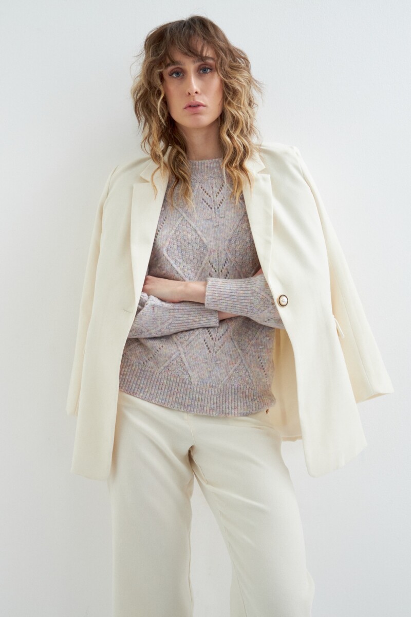 Sweater con estructura lila