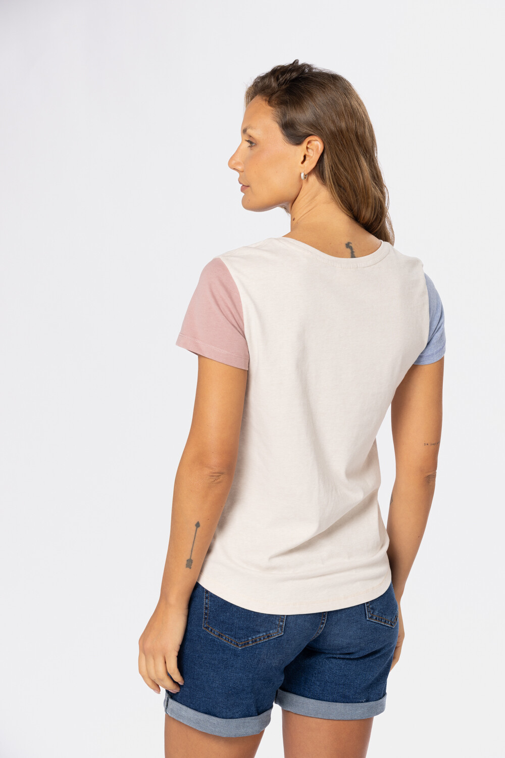 REMERA BLOQUE DE COLOR Beige