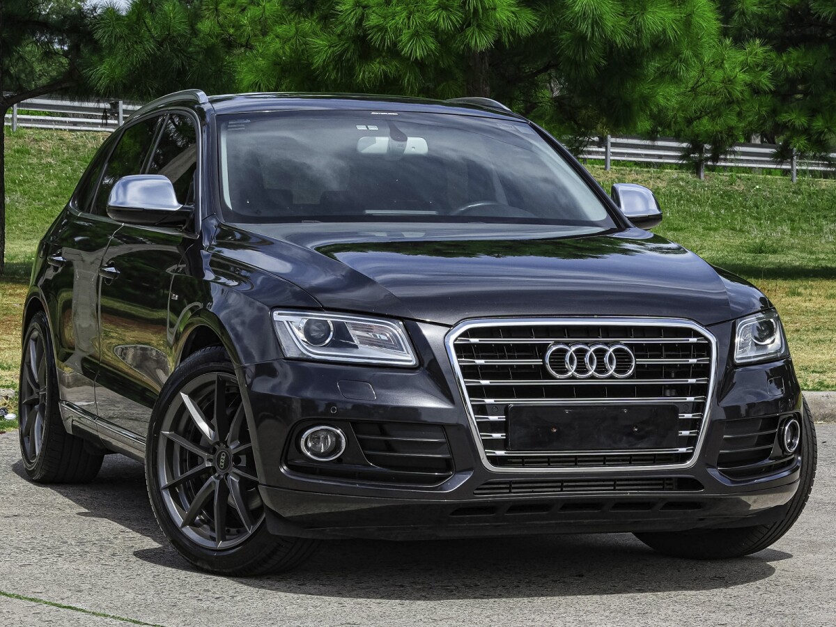 Audi Q5 2.0 TFSI Quattro AT-Stronic Extra Full 2017 Audi Q5 2.0 TFSI Quattro AT-Stronic Extra Full 2017