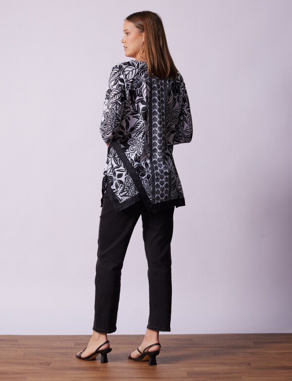 Blusa Print Brillo NEGRO/BLANCO