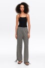 PANTALÓN RECTO CUADROS Negro