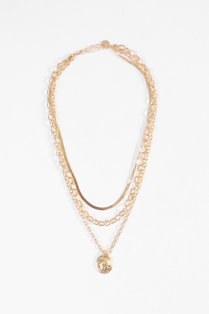 Collar triple dije racimo dorado