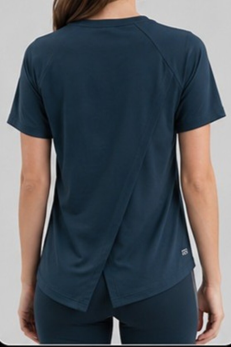 Remera Deportiva. Remera Deportiva.