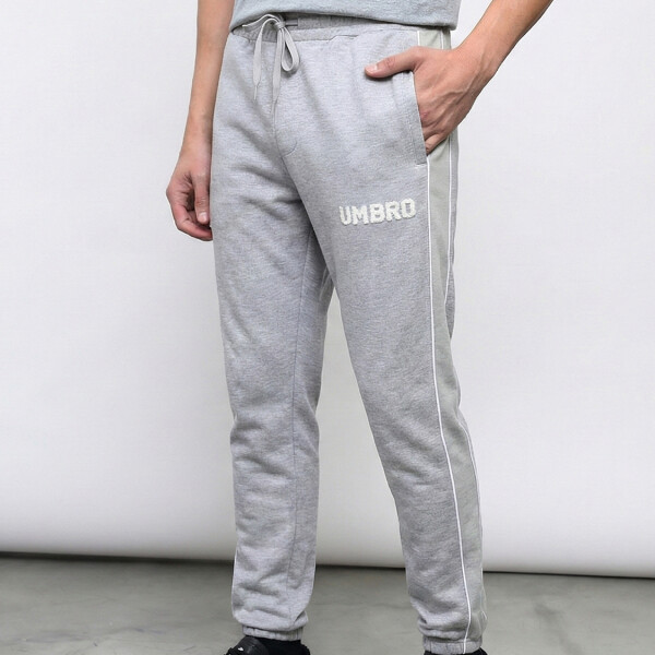 PANTALÓN UNY Umbro Hombre 05m