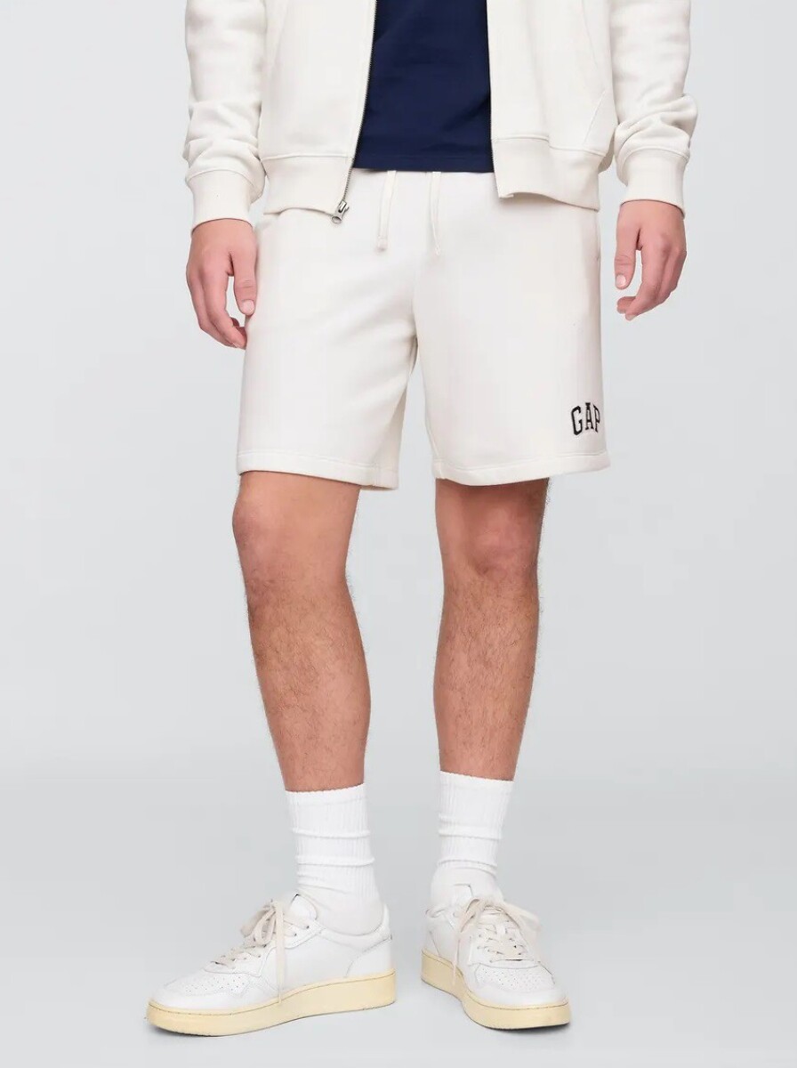 Short Logo Gap Hombre - Carls Stone 