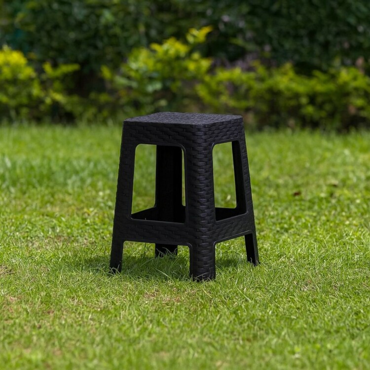 Banqueta De Plástico Símil Ratán Negra NEGRO