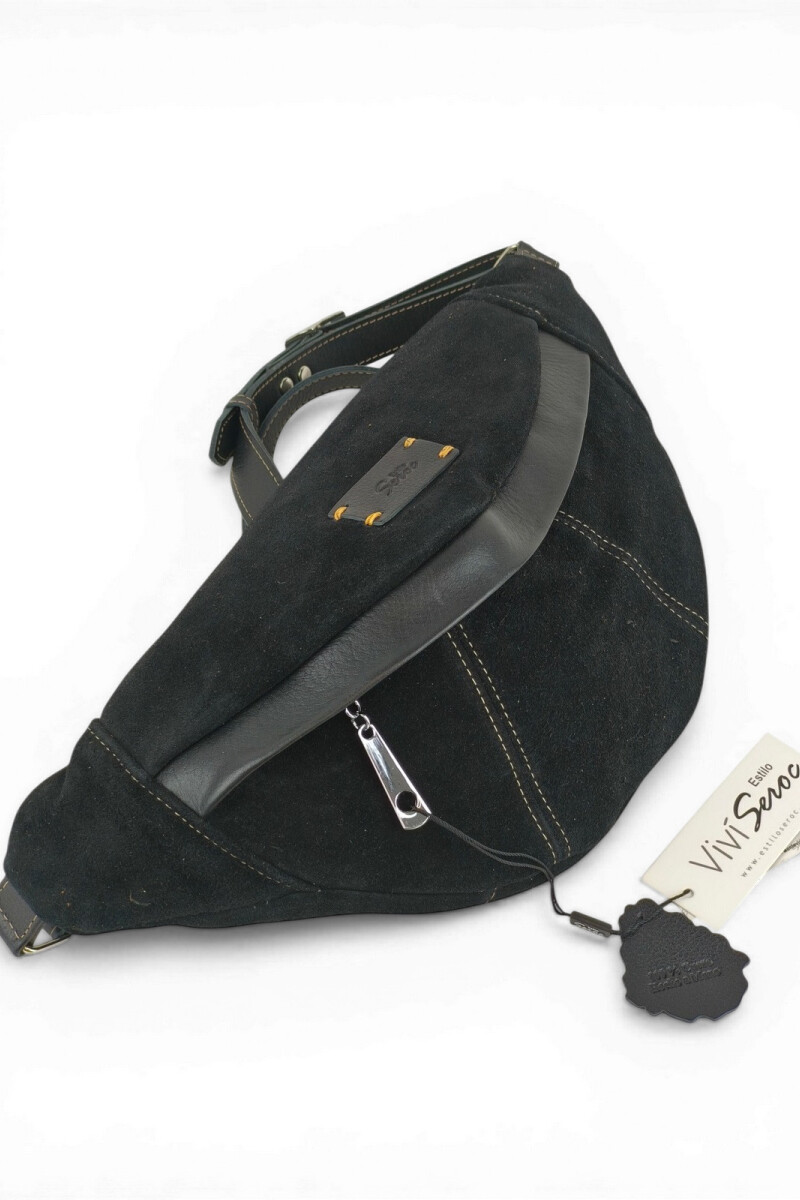 Riñonera Grande de Cuero Negro