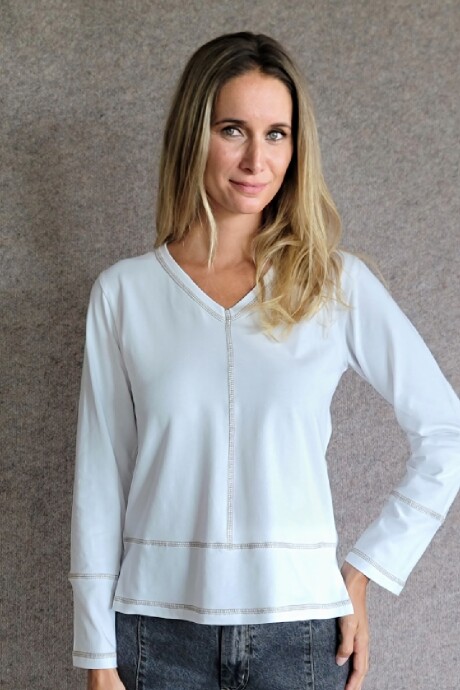 Remera Julia Blanco pespunte beige