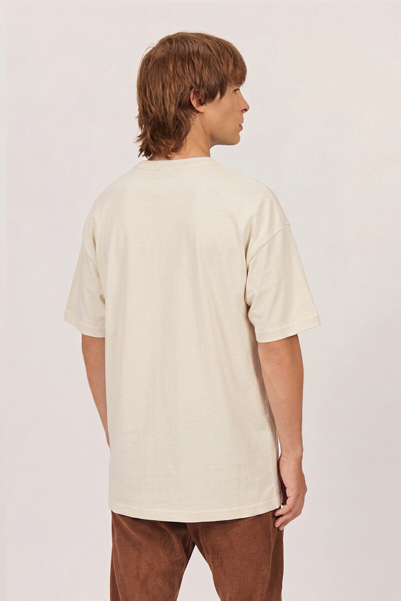REMERA ARCH EMB OVER TEE 6-beige