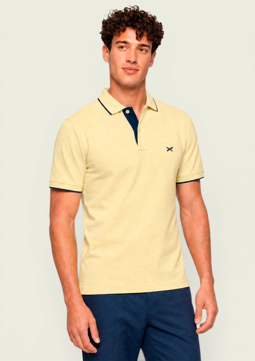 CAMISA DE CUELLO CON BORDADO - AMARILLO 
