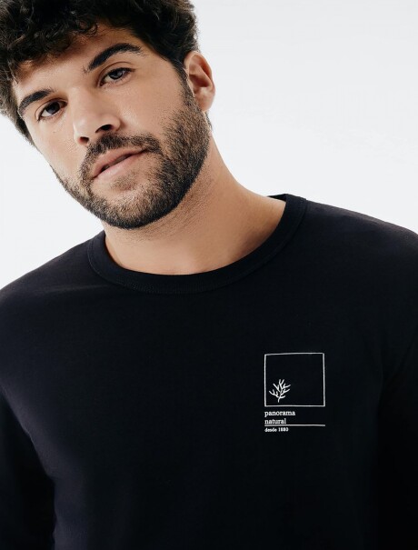 CAMISETA MASCULINA MANGA LARGA CON ESTAMPA NEGRO