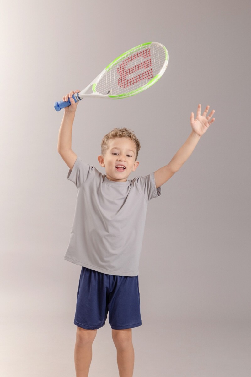 Remera Infantil. Gris