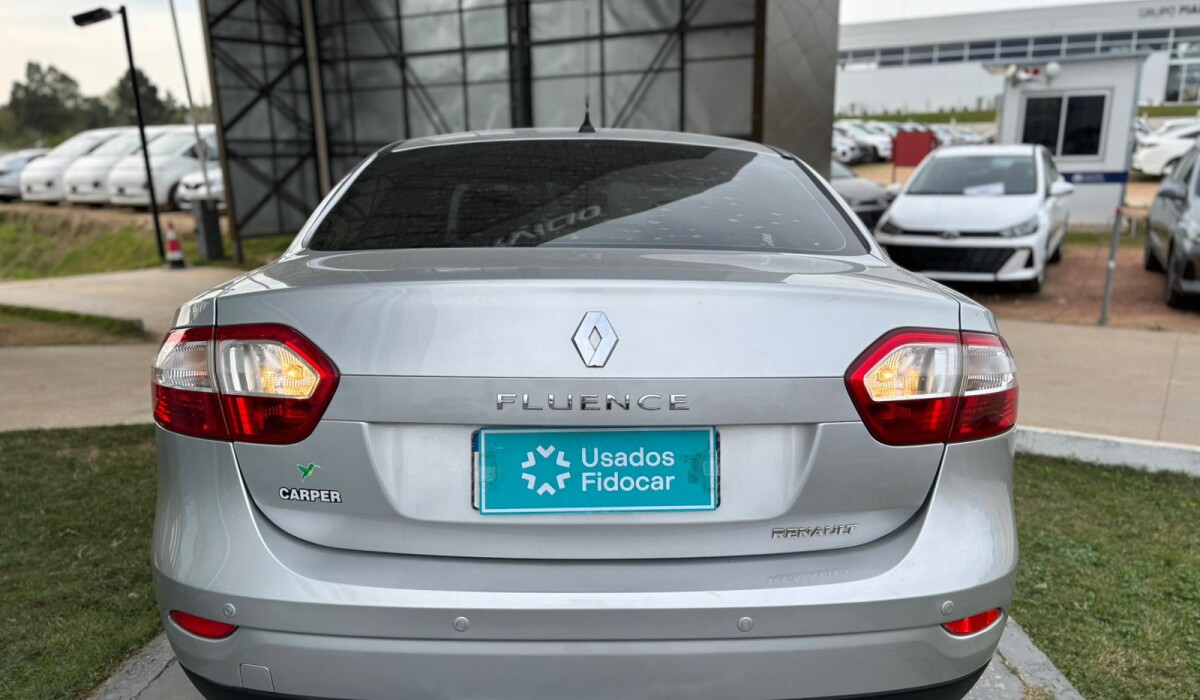Renault Fluence Privilege - 2011 Renault Fluence Privilege - 2011