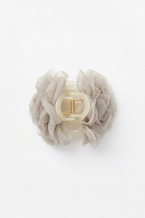 Broche flor tul beige