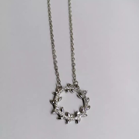 Cadena conjunto con colgante circulo Cadena conjunto con colgante circulo