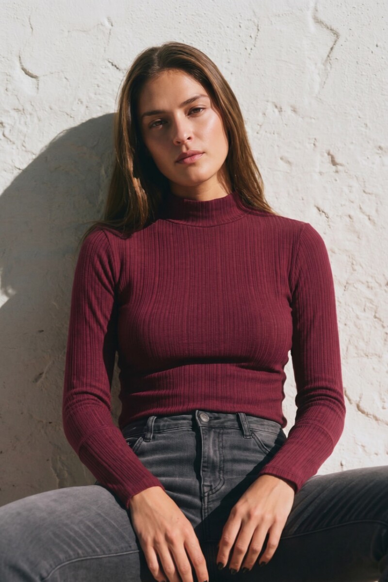 Polera Burdeos