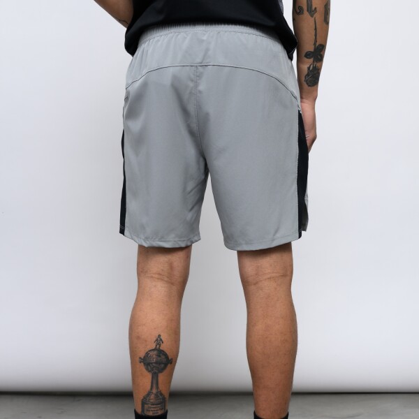 SHORT VIVE Umbro Hombre 052