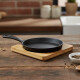 Mini sartén hierro fundido 13 cm con base bambú NEGRO