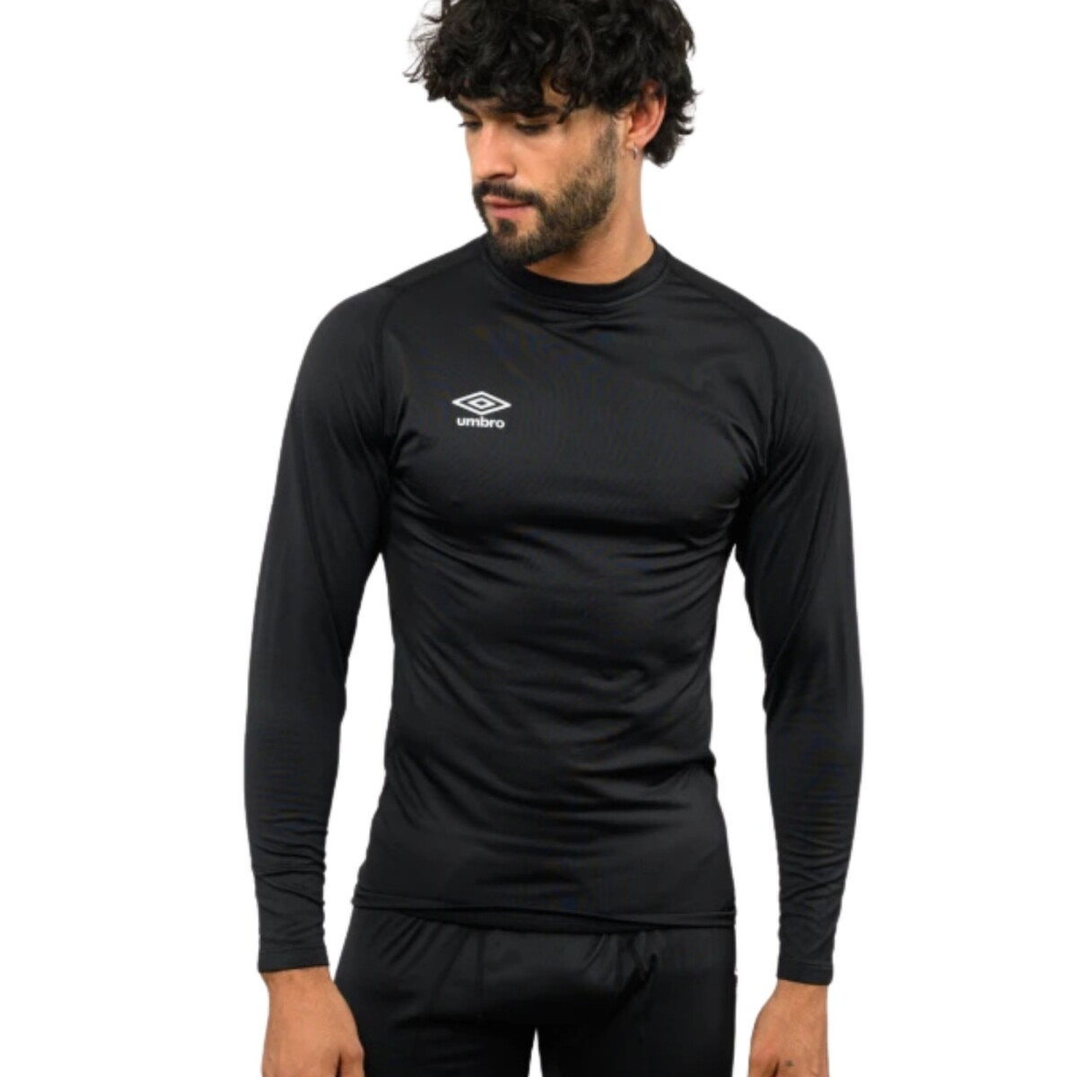 Remera Manga Larga Térmica Umbro Brush Hombre 20103813 - Negro 