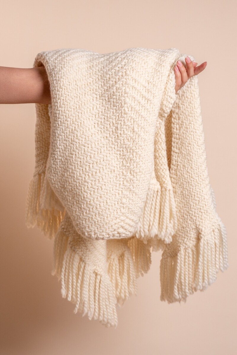 Ruana Triángulo Crudo