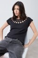 Remera calada negro
