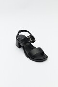 SANDALIA DESK Negro