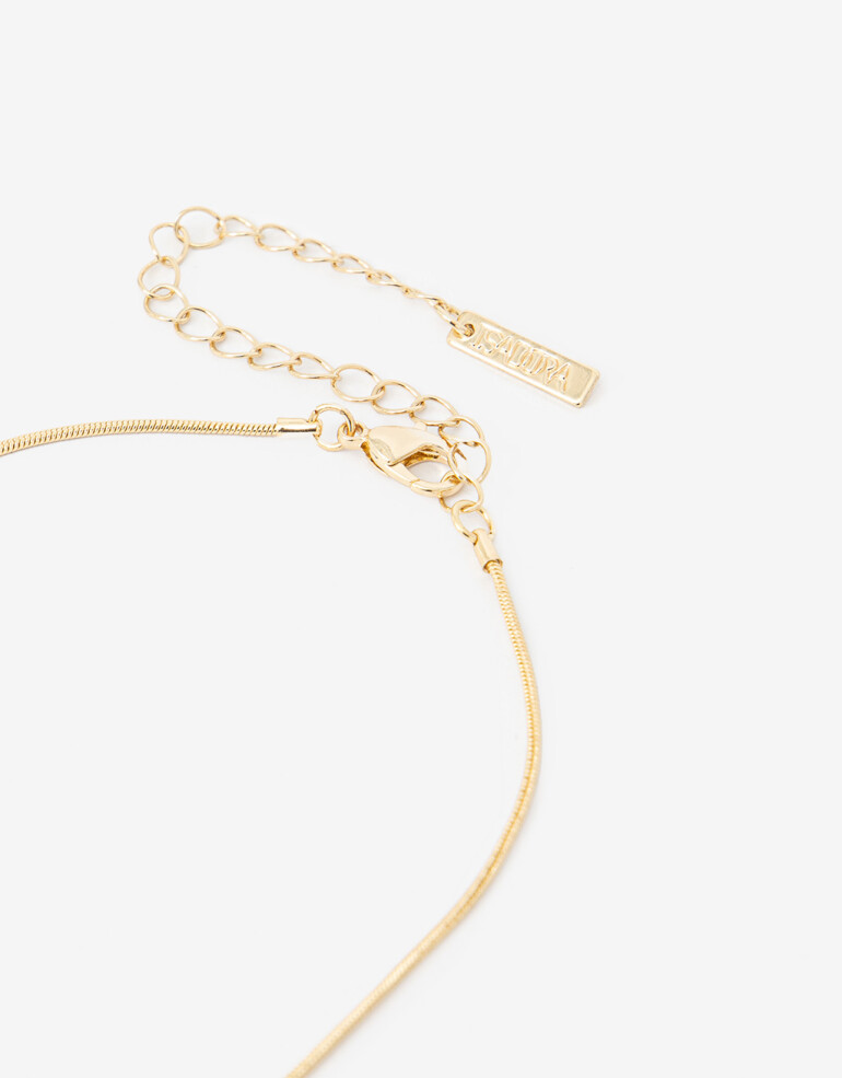 Cadena Corta con Dije Perlas Collar Con Dije Perlas - Dorado