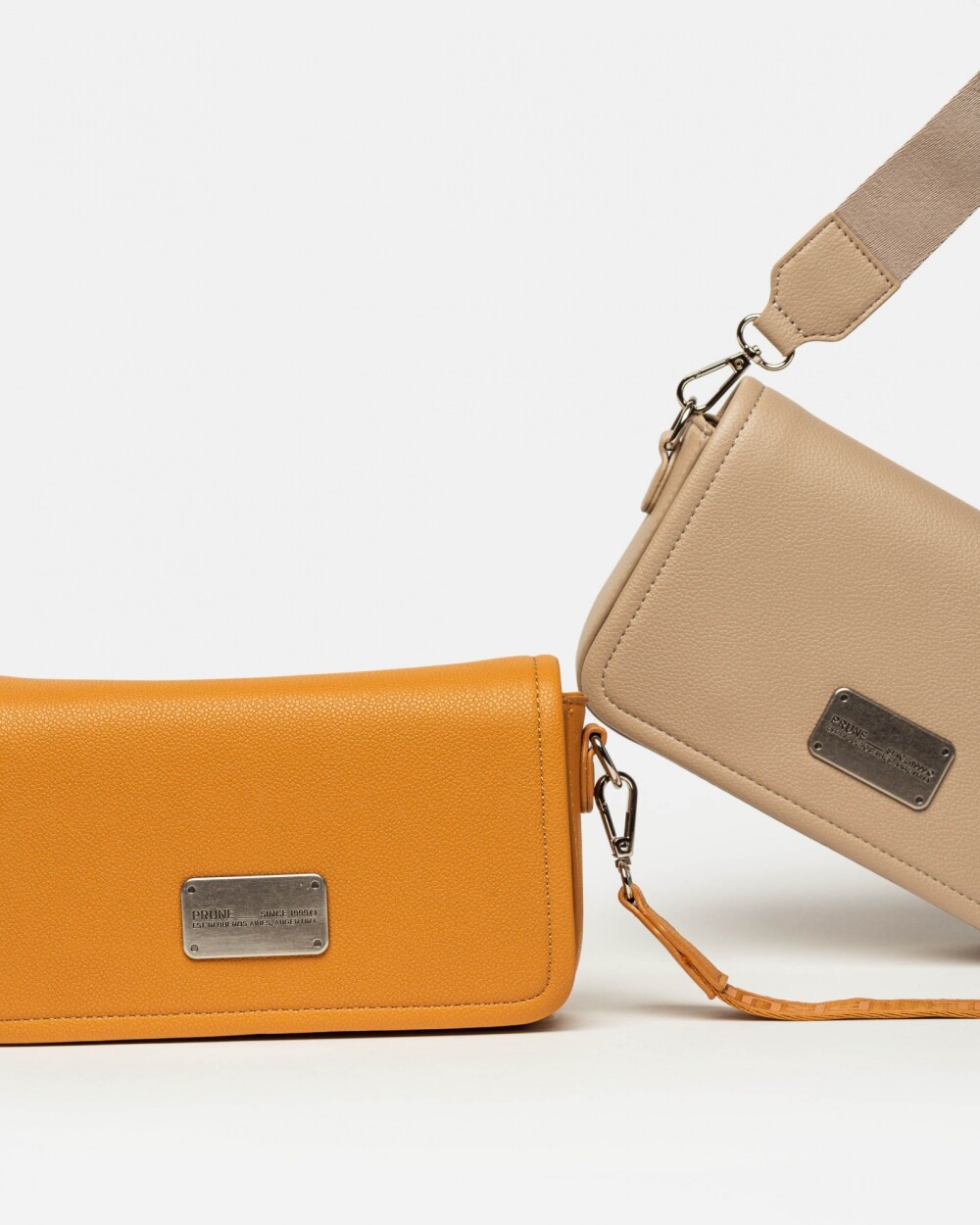 Bandolera Air en efecto cuero graneado Camel