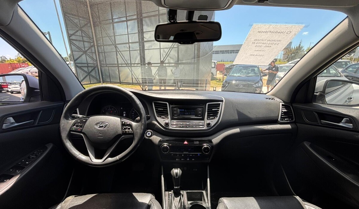 Hyundai Tucson 2.0 GLS Limited AT 4WD - 2016 Hyundai Tucson 2.0 GLS Limited AT 4WD - 2016