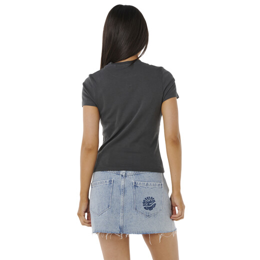 Remera Rip Curl Oceanic Fitted Tee - Negro Remera Rip Curl Oceanic Fitted Tee - Negro