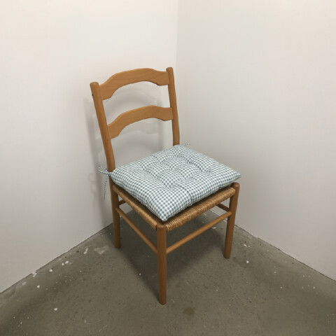 Almohadón para silla cuadros azul