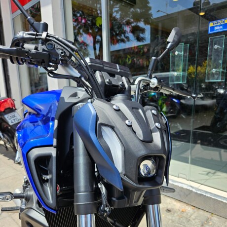 Yamaha MT07 Azul