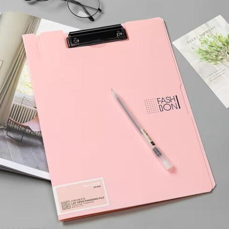 Tabla A4 con tapa colores pastel Lila