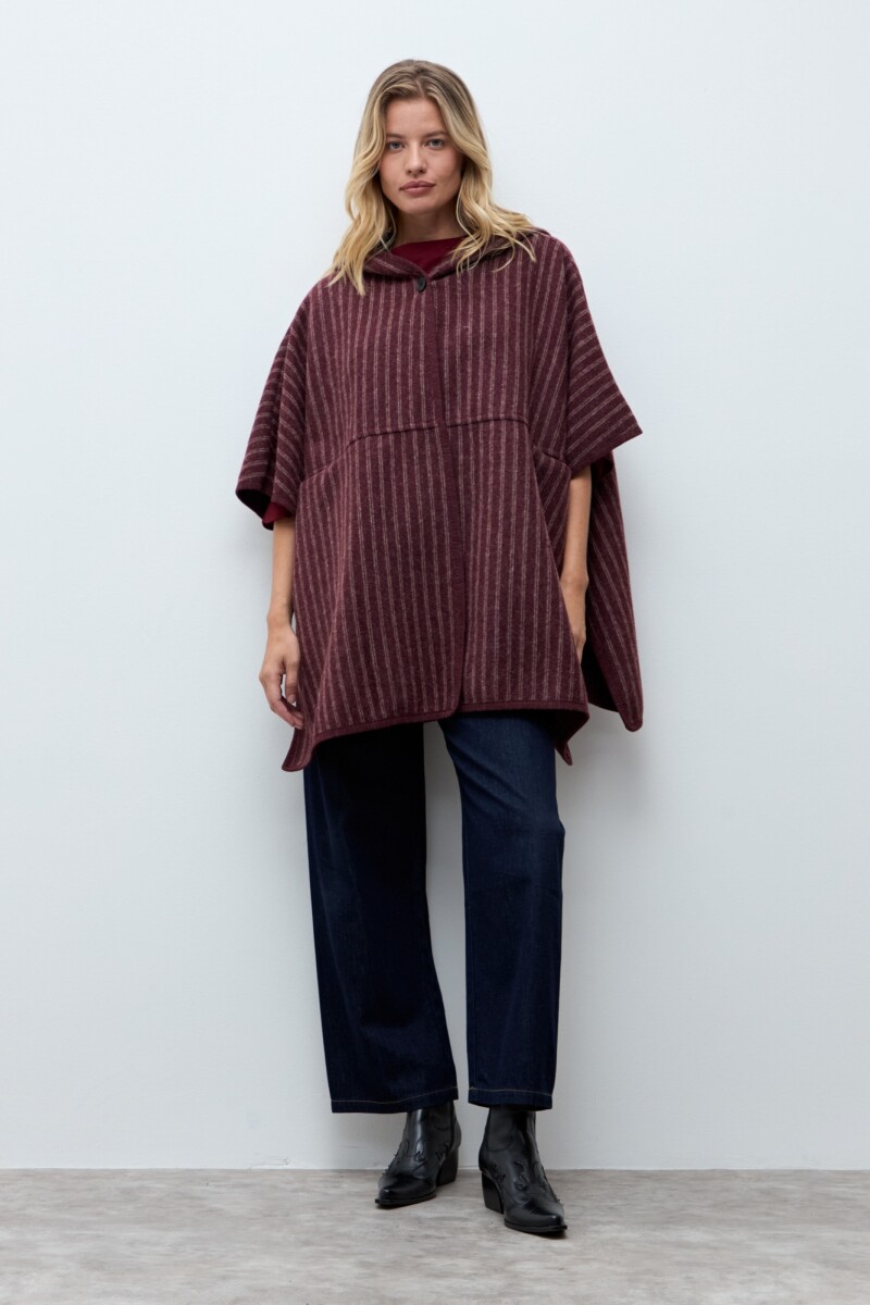 Capa rayada con capucha bordo