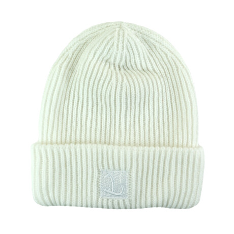 GORRO TEJIDO LANA LISO LETRA BORDADA GORRO TEJIDO LANA LISO LETRA BORDADA