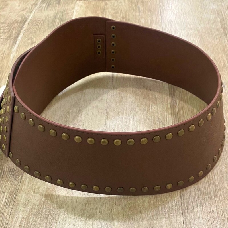 Cinto Boho con tachas Brown