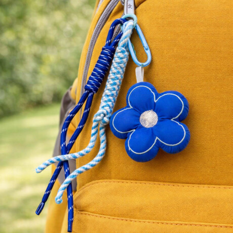 Llavero con Flor y Cuerdas Azul