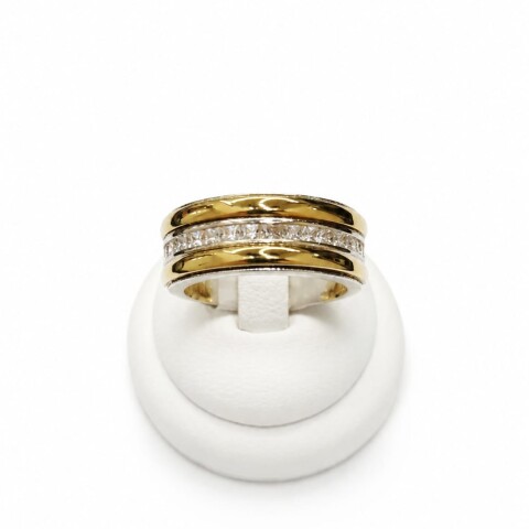 Anillo plata y lamina de oro con zirconias en riel Anillo plata y lamina de oro con zirconias en riel