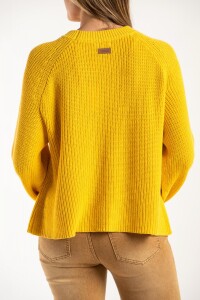 Sweater Algodon Con Bordado Amarillo