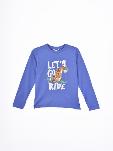 REMERA JAMES AZUL CLARO