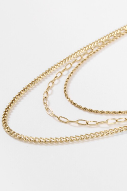 Collar triple vuelta acero dorado