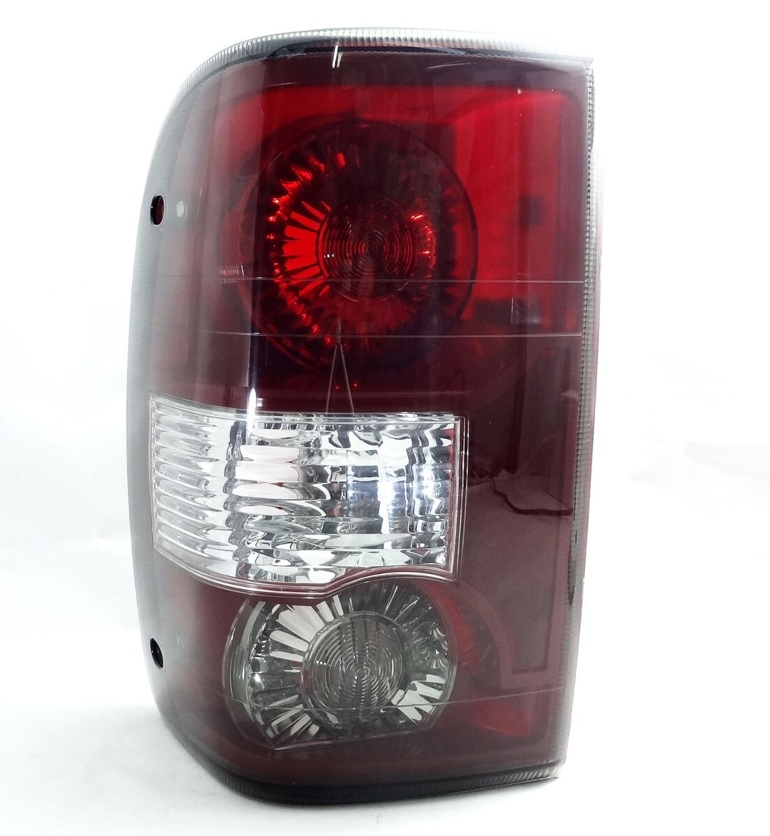 FAROL FORD RANGER 05/ TRAS IZQ ROJO-BLANCO TYC 