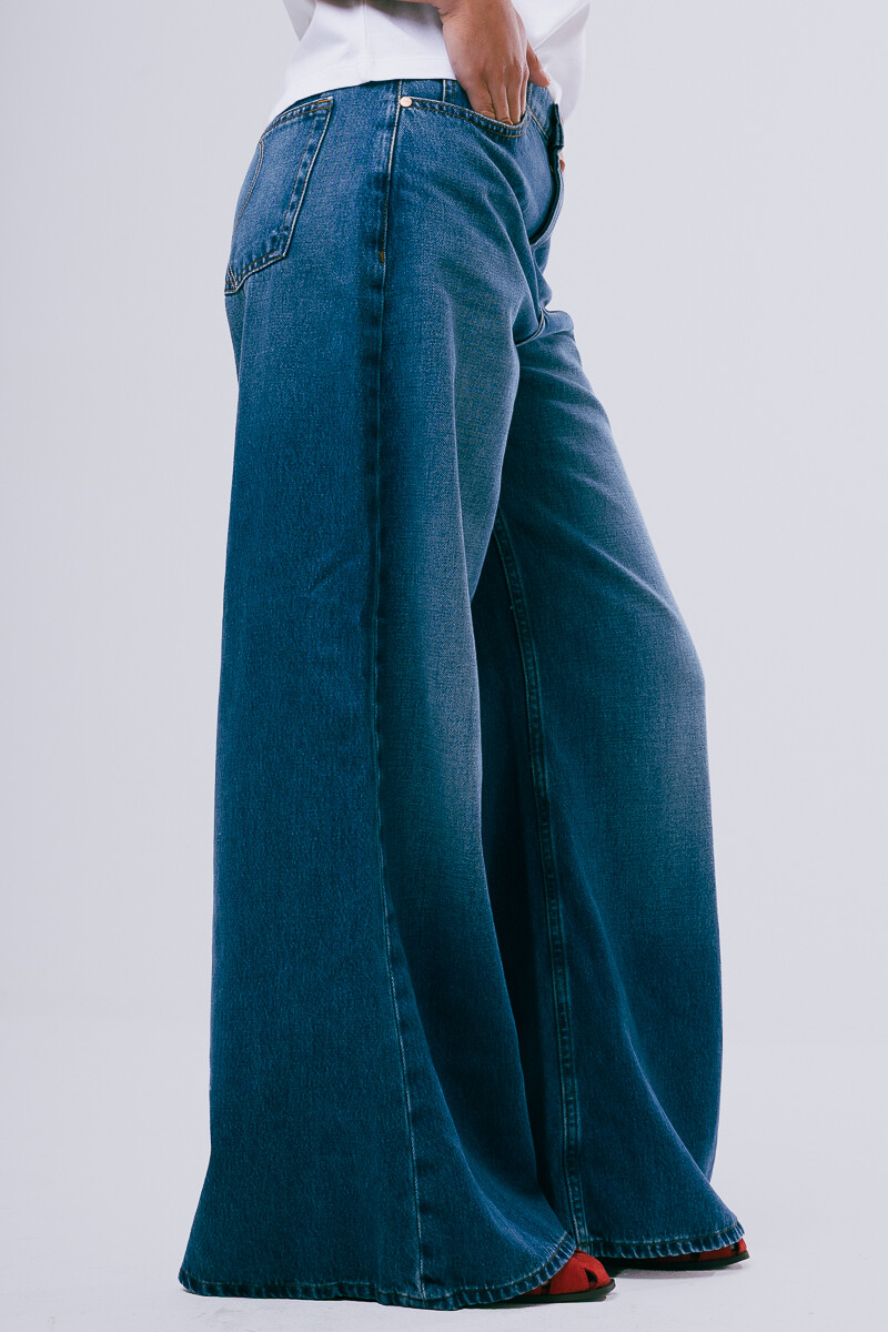 Widi Classic Blue