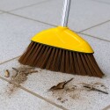 ESCOBA DE PLASTICO CON CABO AMARILLA ESCOBA DE PLASTICO CON CABO AMARILLA