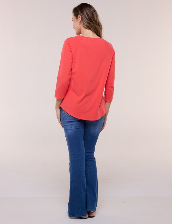 Remera Escote Bote Con Ojalillos Metálicos CORAL