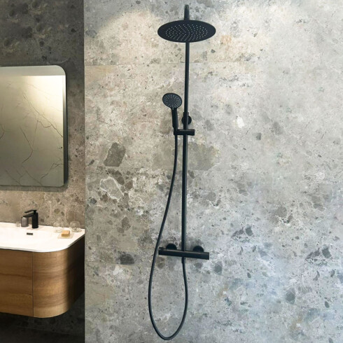 Griferia BARRAl DE DUCHA NEGRO MATE EN AC INOX NEGRO
